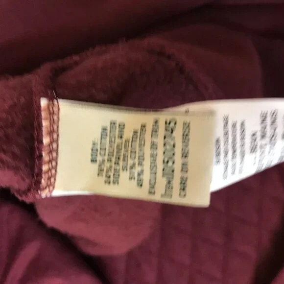 L.L. BEAN - MEN'S MEDIUM - MAROON LONG SLEEVE 1/4 ZIP QUILTED SWEATSHIRT - Picture 6 of 7